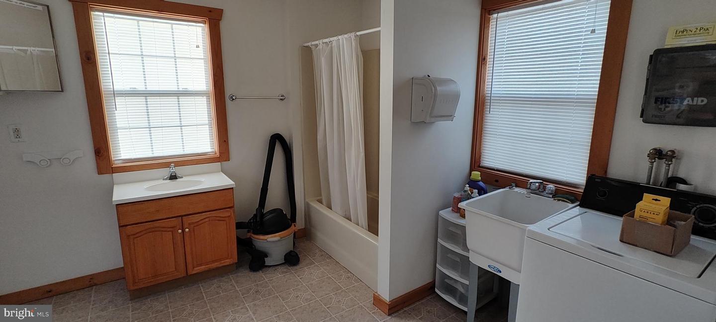1339 Spruce Hill Rd Property Photo 41