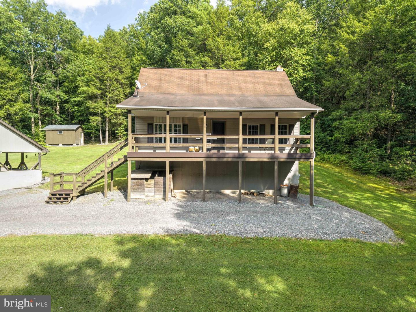 418 Dimmsville Rd Property Photo 3