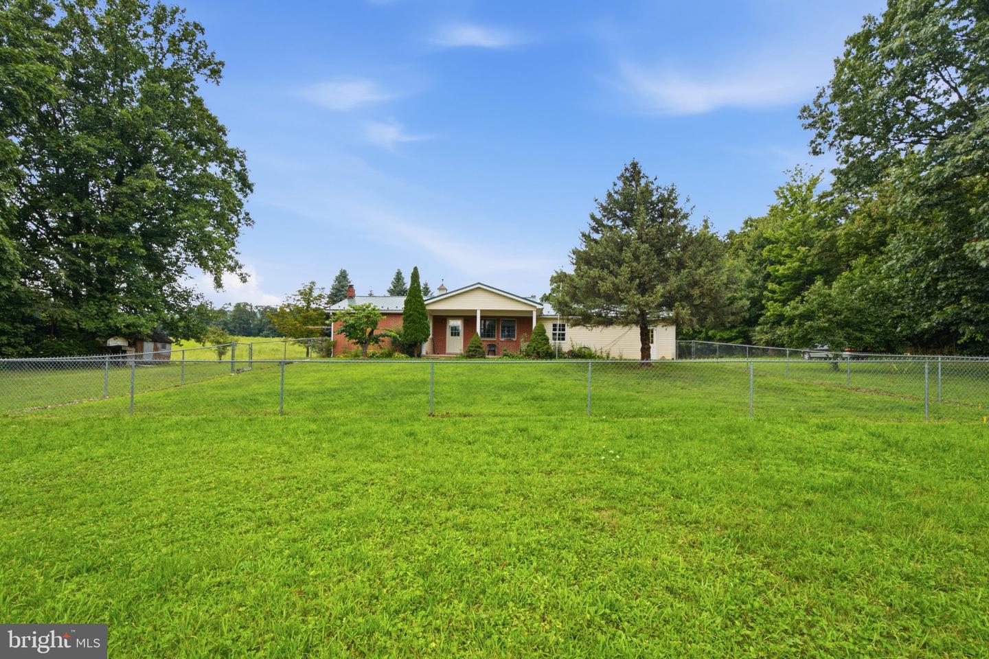 1847 Vanormer Rd Property Photo 3