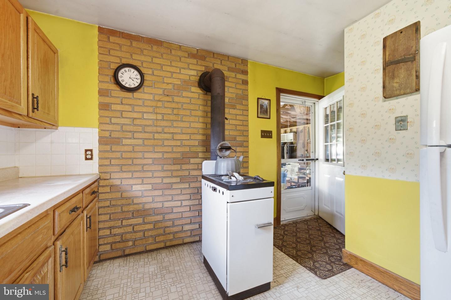 1847 Vanormer Rd Property Photo 24