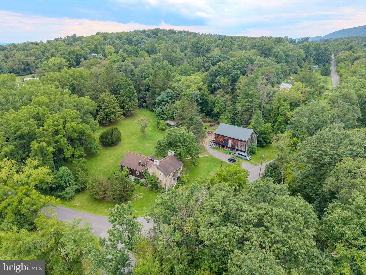 4596 Arch Rock Rd Property Photo 1