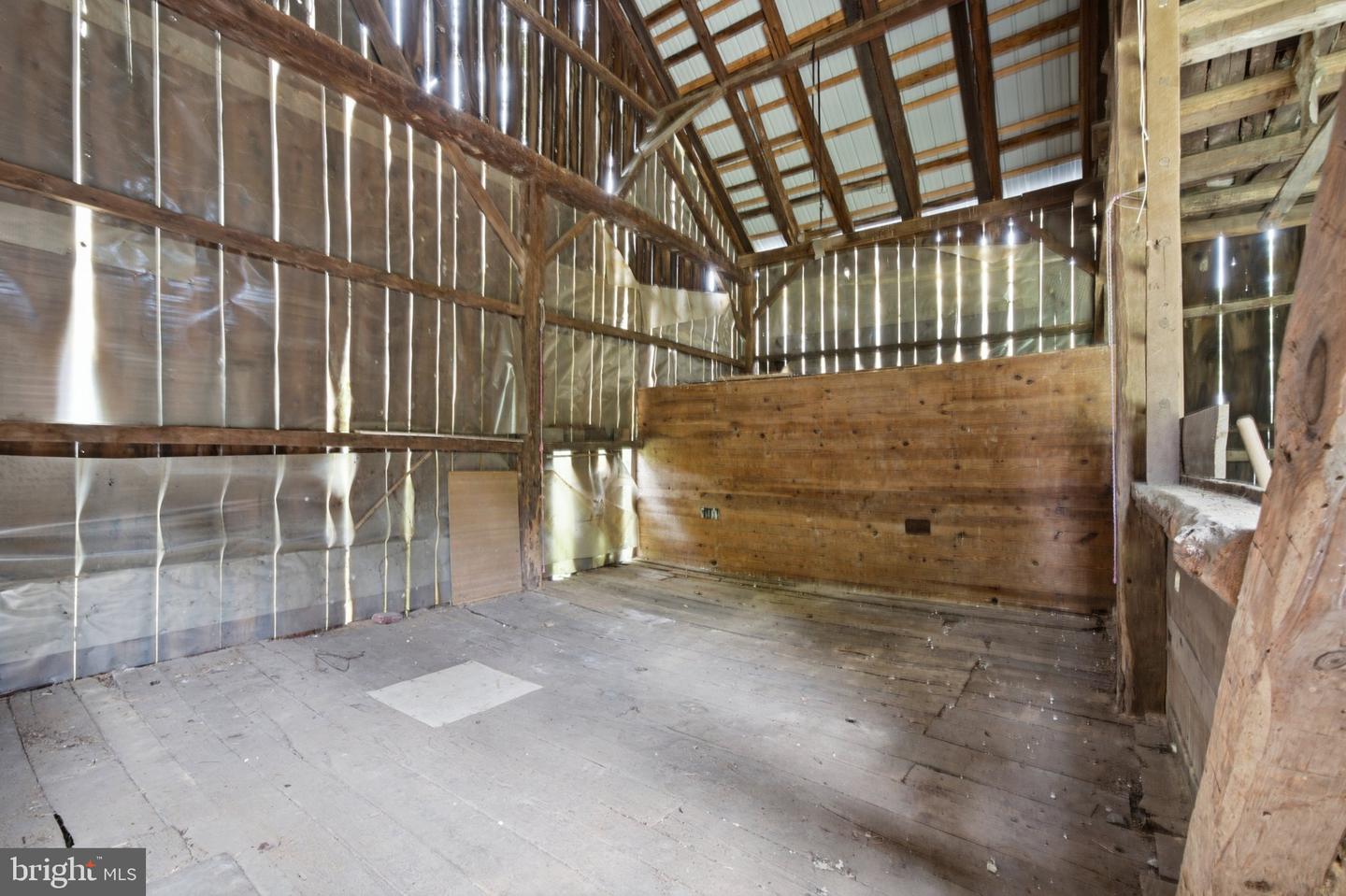4596 Arch Rock Rd Property Photo 25