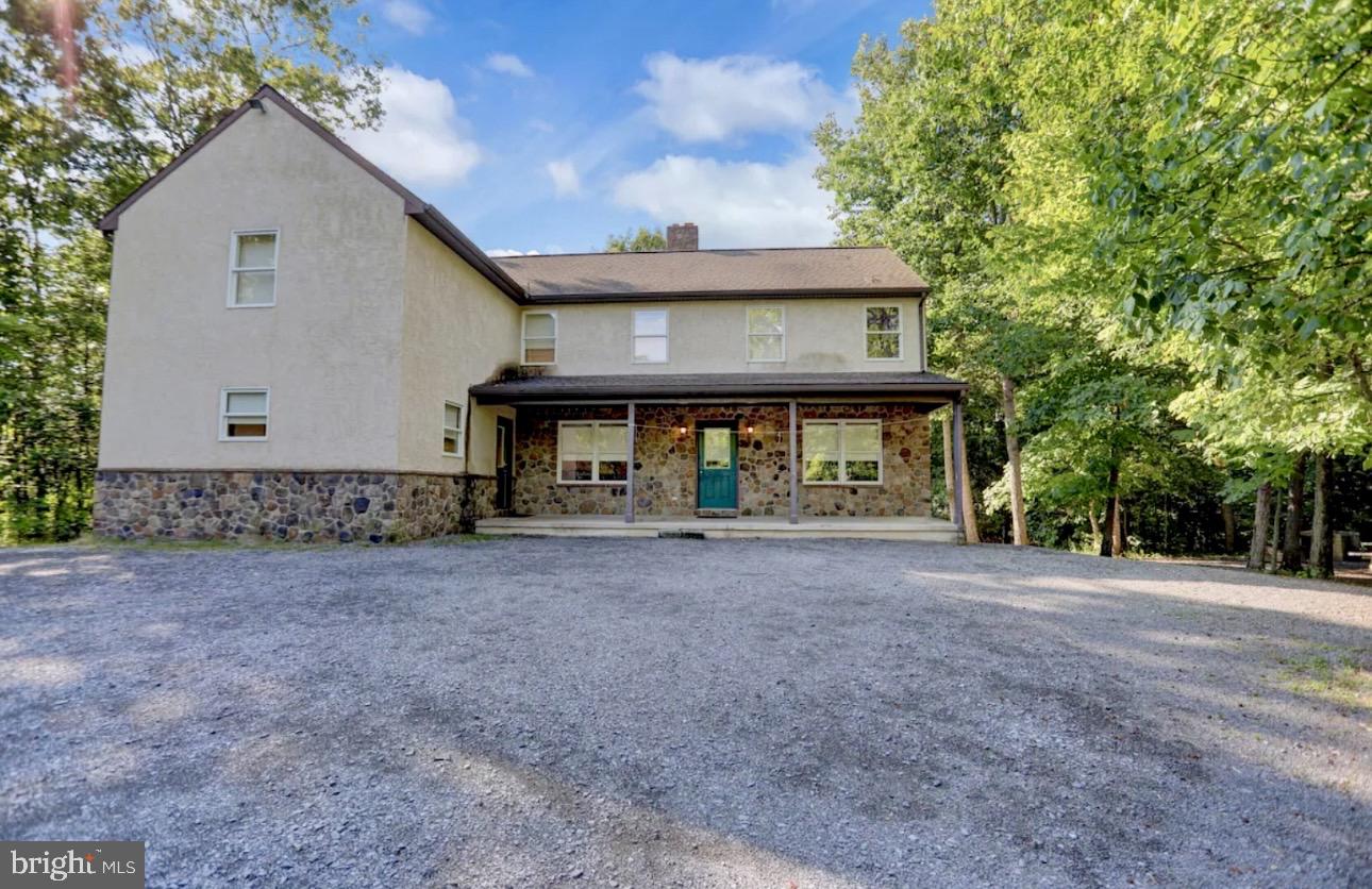 1624 Smokey Hollow Rd Property Photo 1