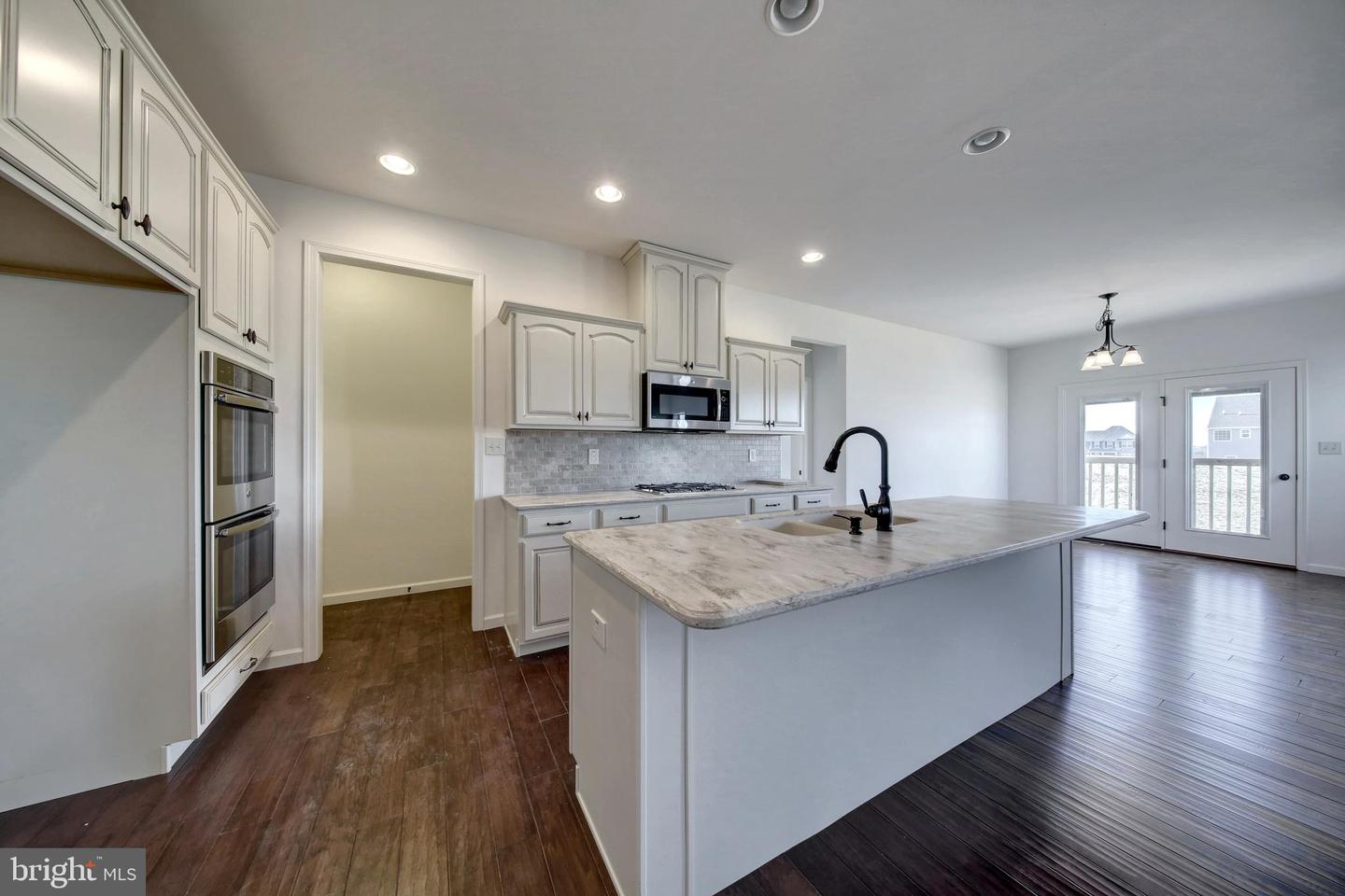 1100 Bluegrass Rd #arcadia Property Photo 5