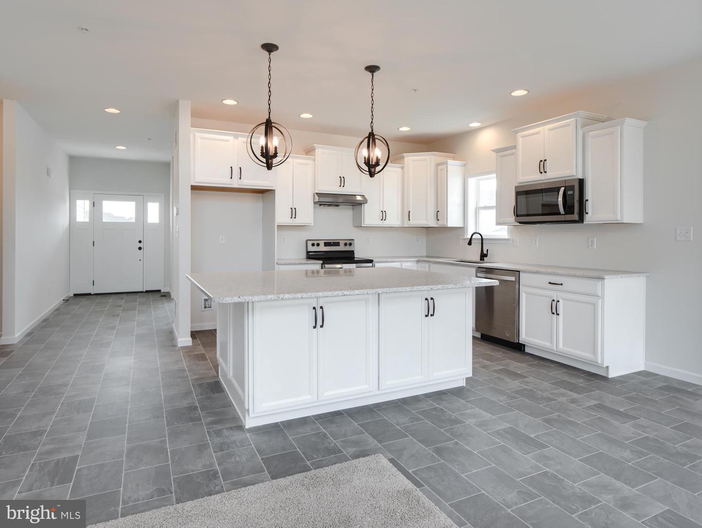 1100 Bluegrass Rd #savannah Property Photo 4