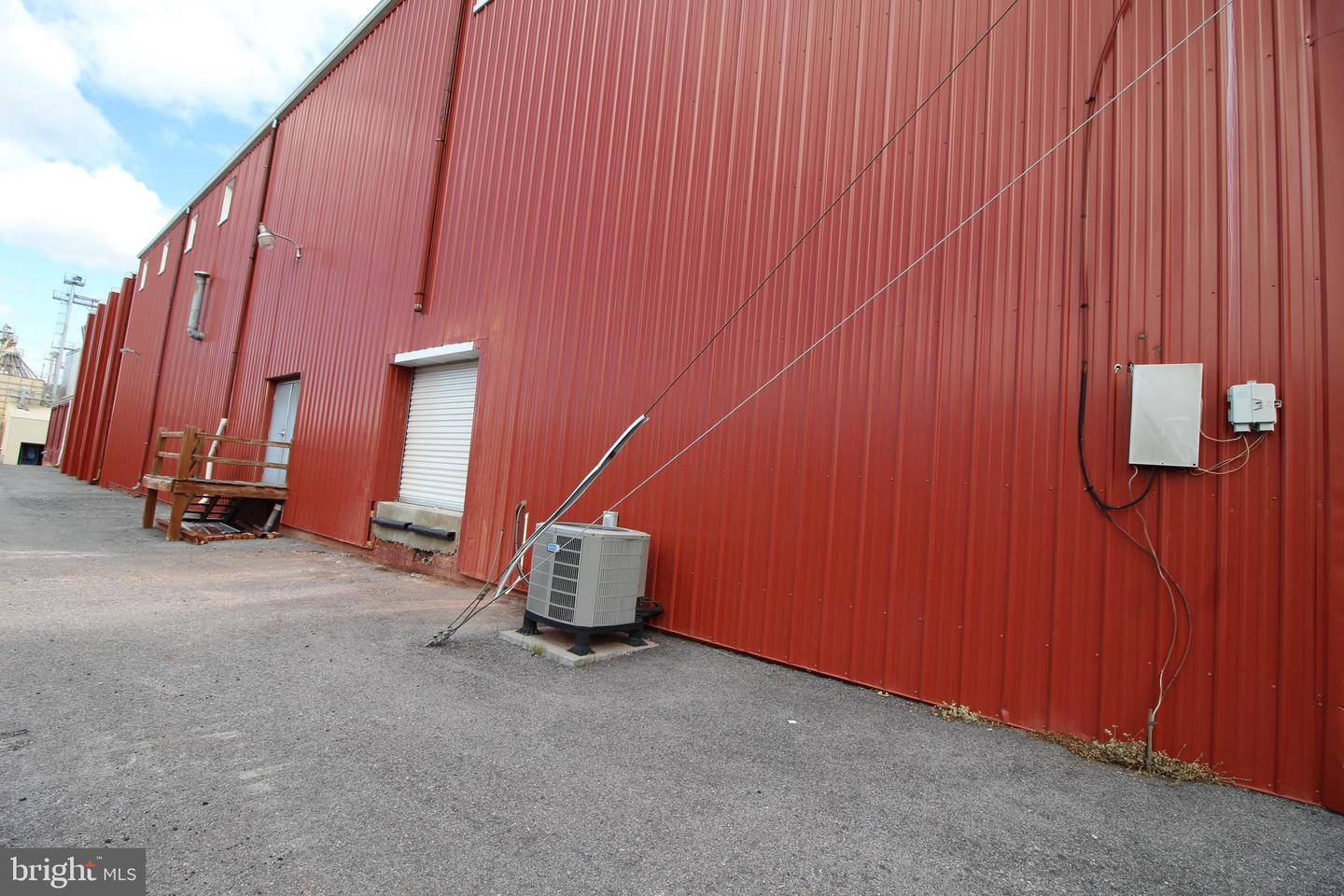 110 Brimmer Ave Property Photo 3