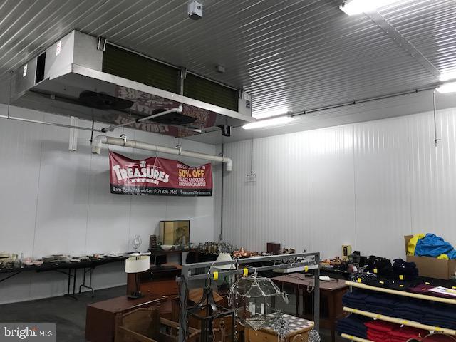 1140 Enterprise Rd Property Photo 22