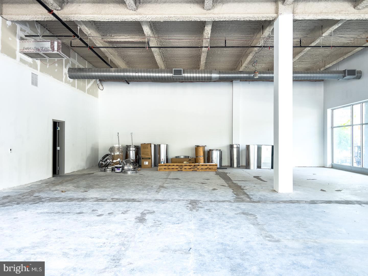 101 N Queen St #107-109 Property Photo 8