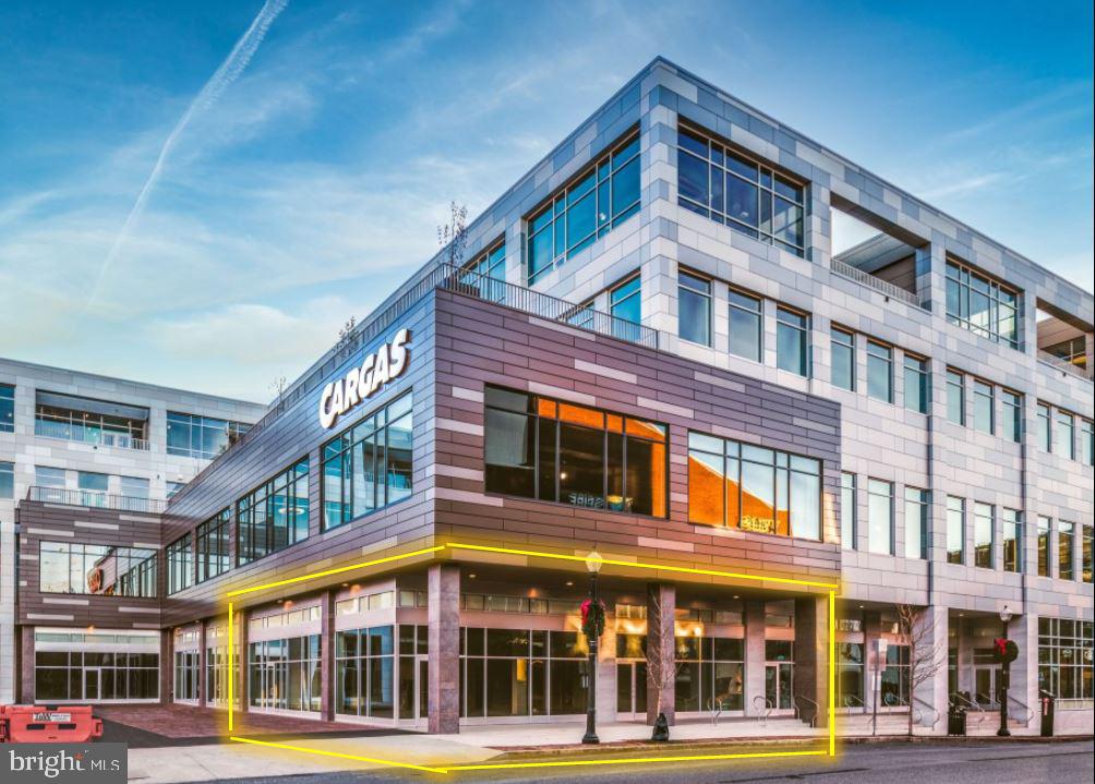 101 N Queen St #107-109 Property Photo 9