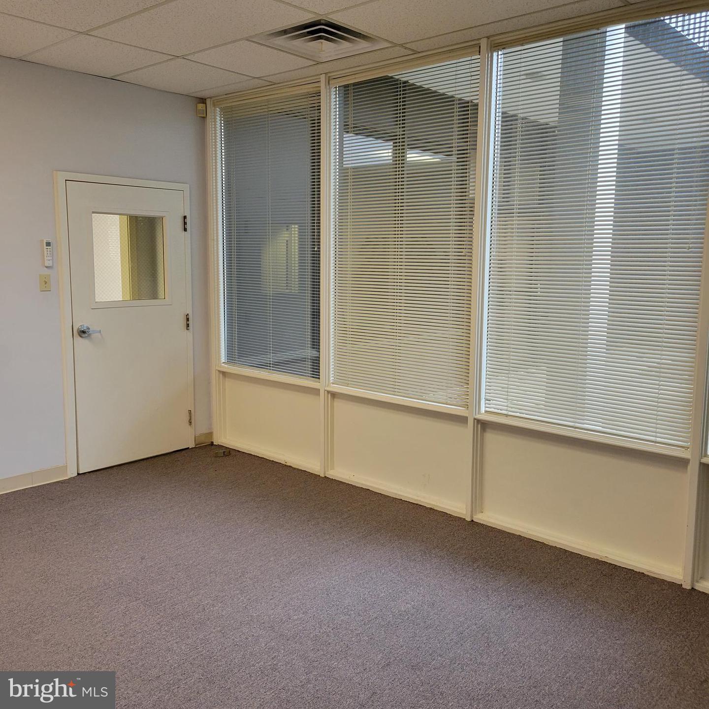 1630 Manheim Pike #3b Property Photo 17