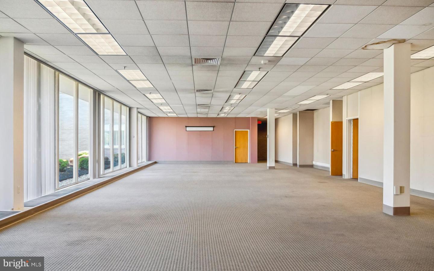 1000 New Holland Ave #building 15a Property Photo 1