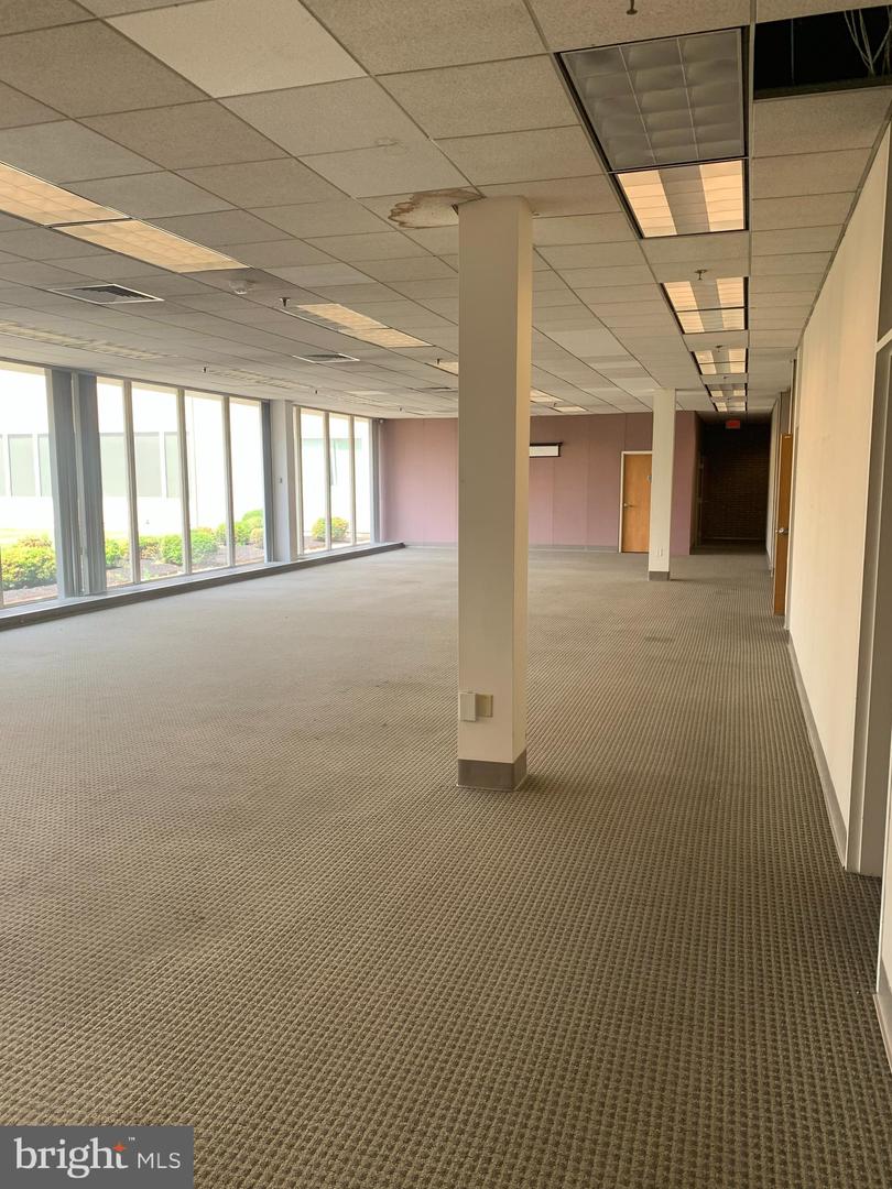 1000 New Holland Ave #b15 Property Photo 2