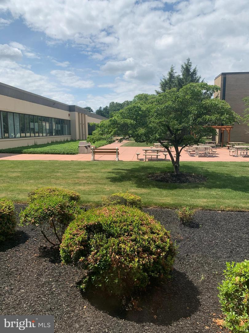 1000 New Holland Ave #b15 Property Photo 4