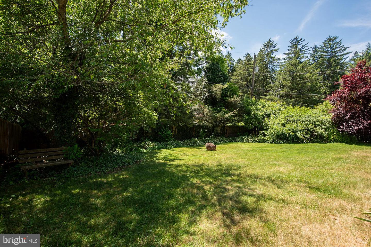 206 Meadia Ave Property Photo 29