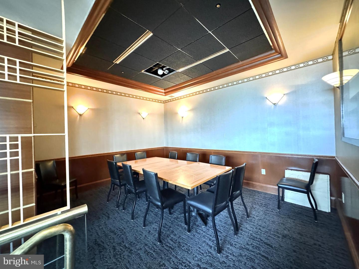 124 E Main St #restaurant Property Photo 10