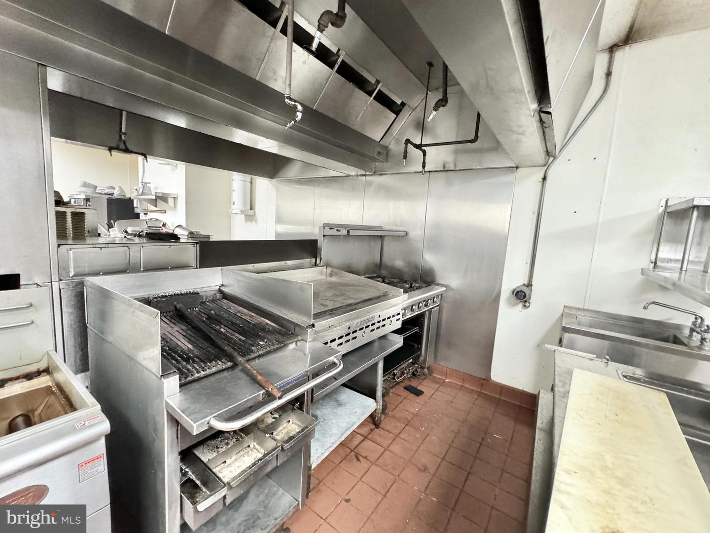 124 E Main St #restaurant Property Photo 15