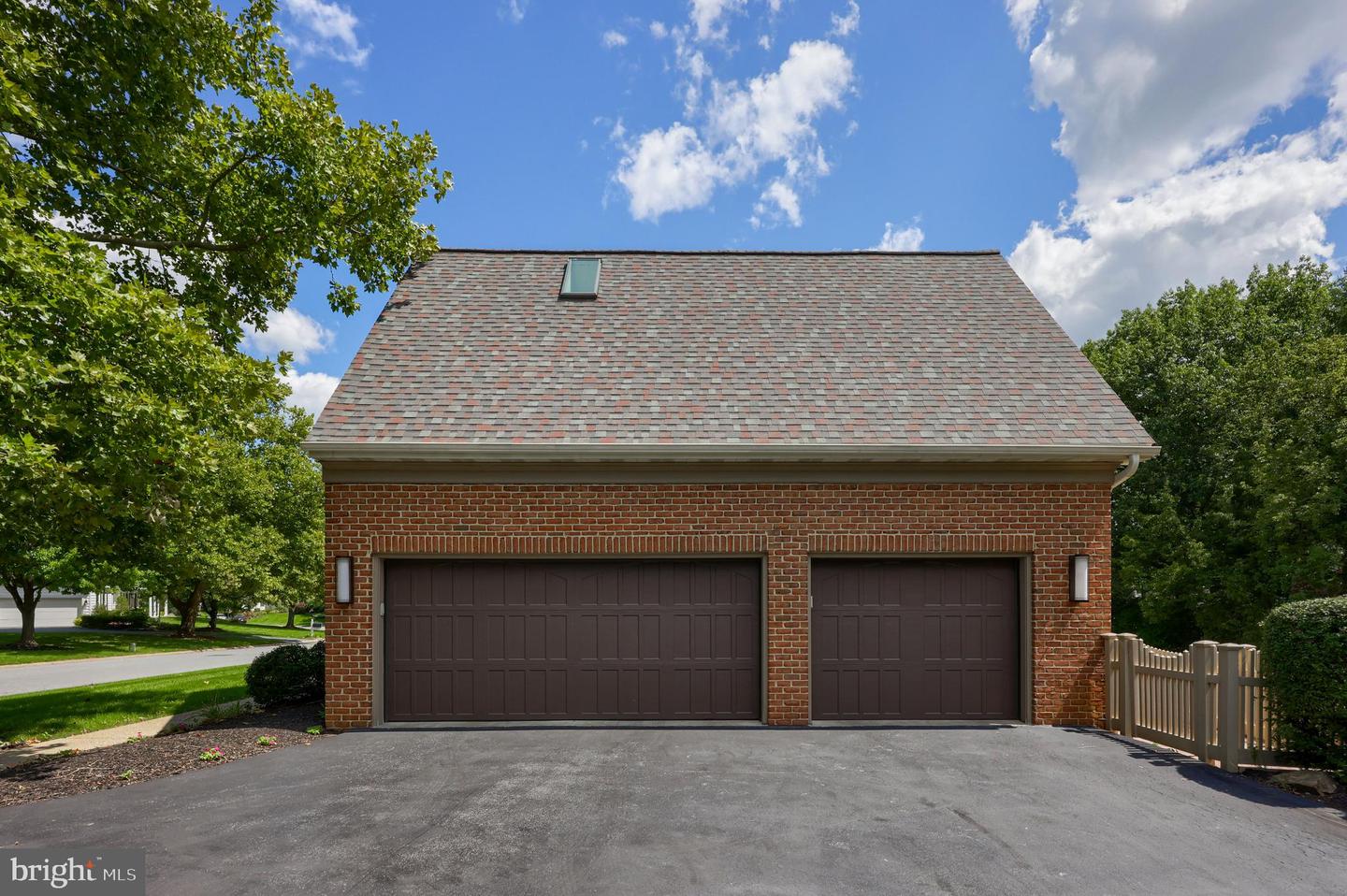 1250 Belle Meade Dr Property Photo 5