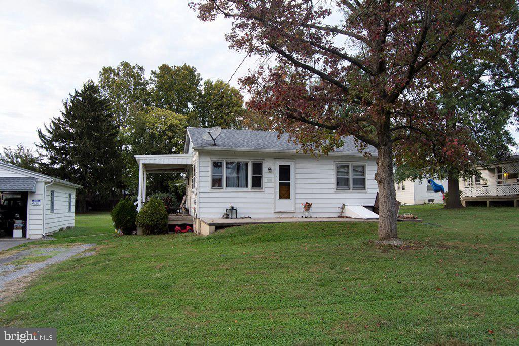 525 Franklin St Property Photo 5