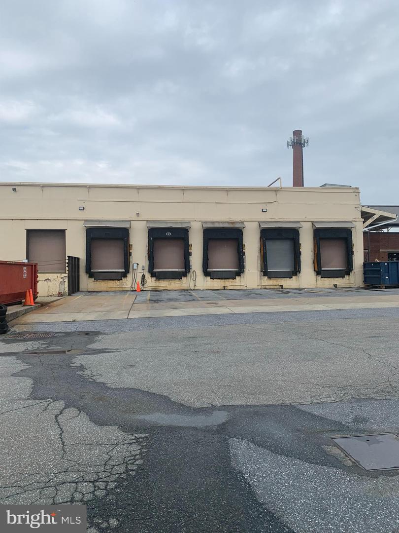 1000 New Holland Ave #b2 Property Photo 2