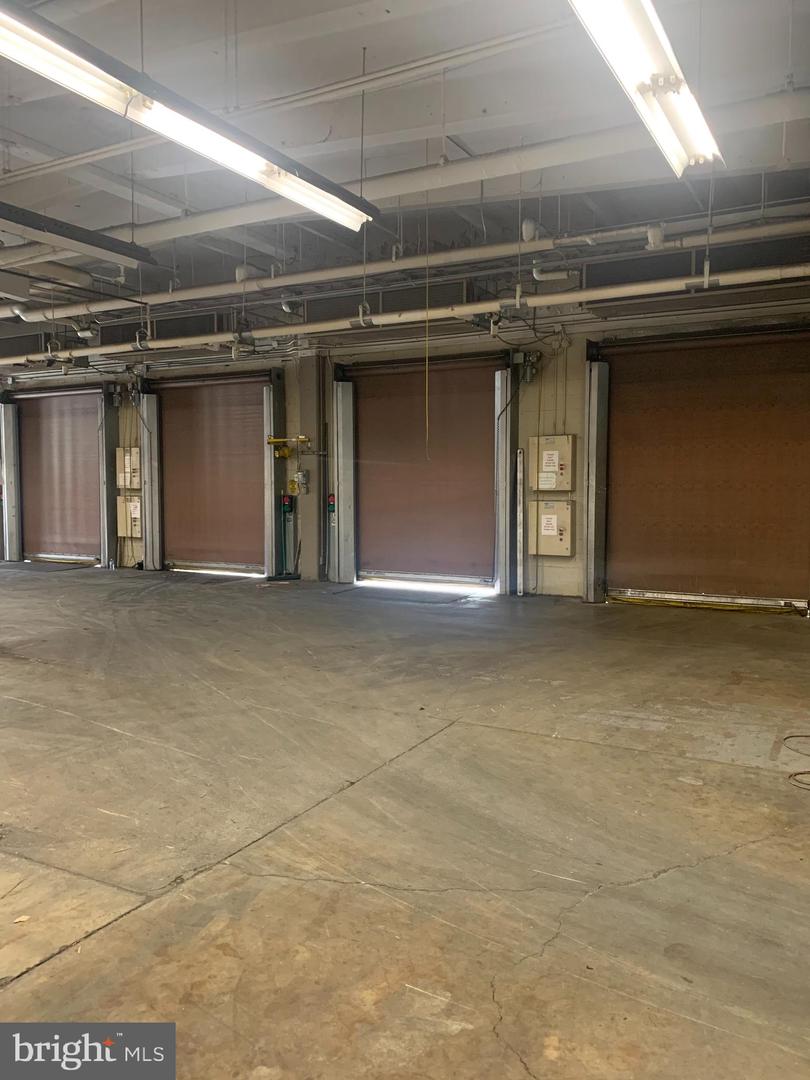 1000 New Holland Ave #b2 Property Photo 4