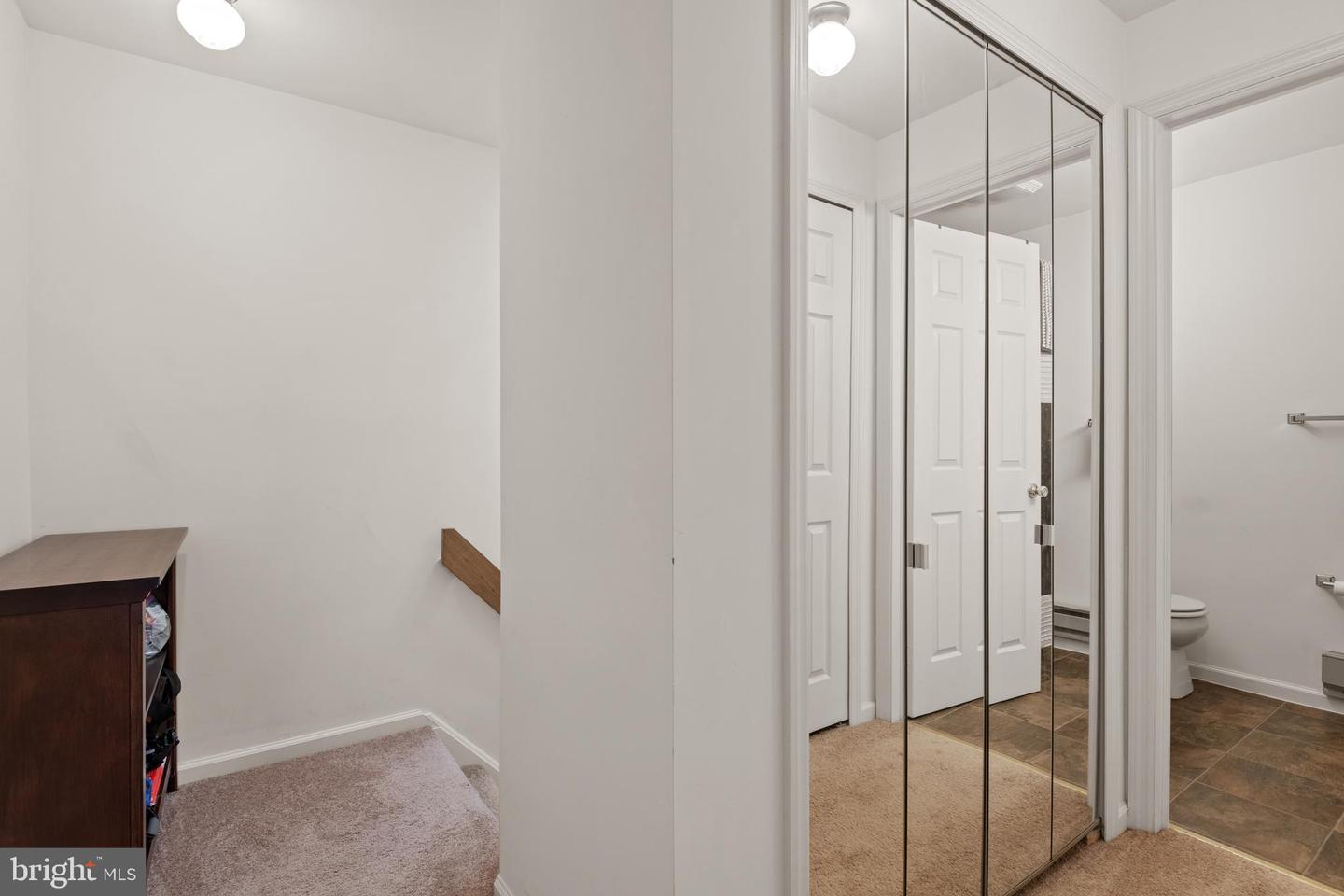 845 Silver Spring Plz Property Photo 53