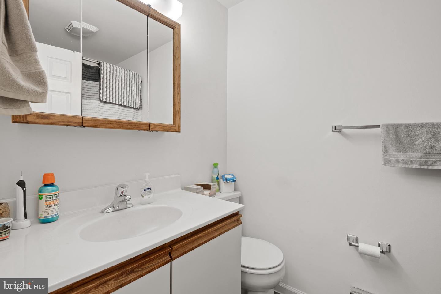 845 Silver Spring Plz Property Photo 54
