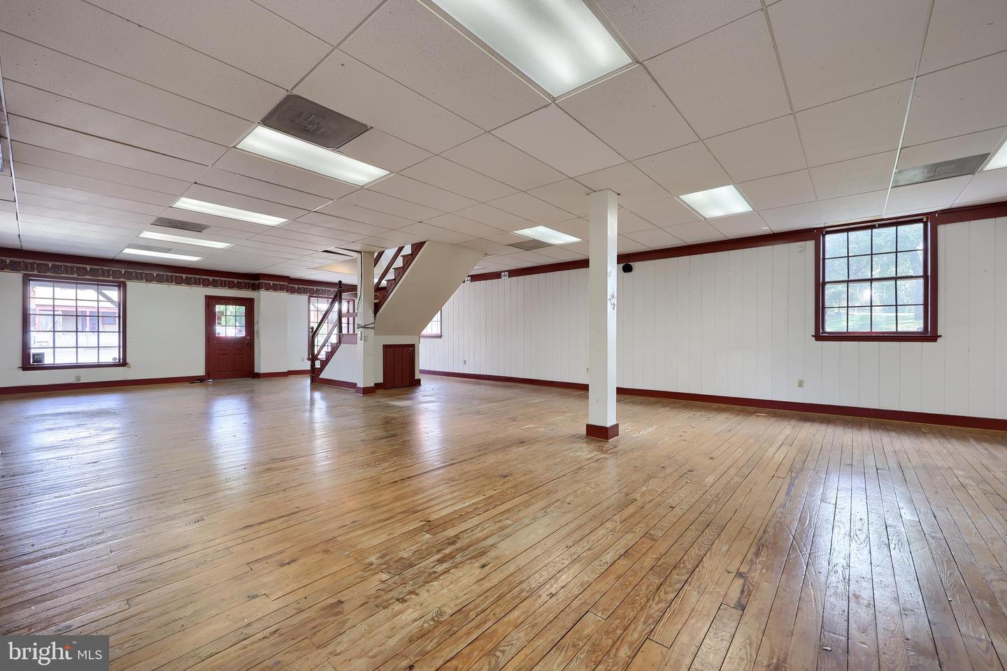 2688 Old Philadelphia Pike Property Photo 6