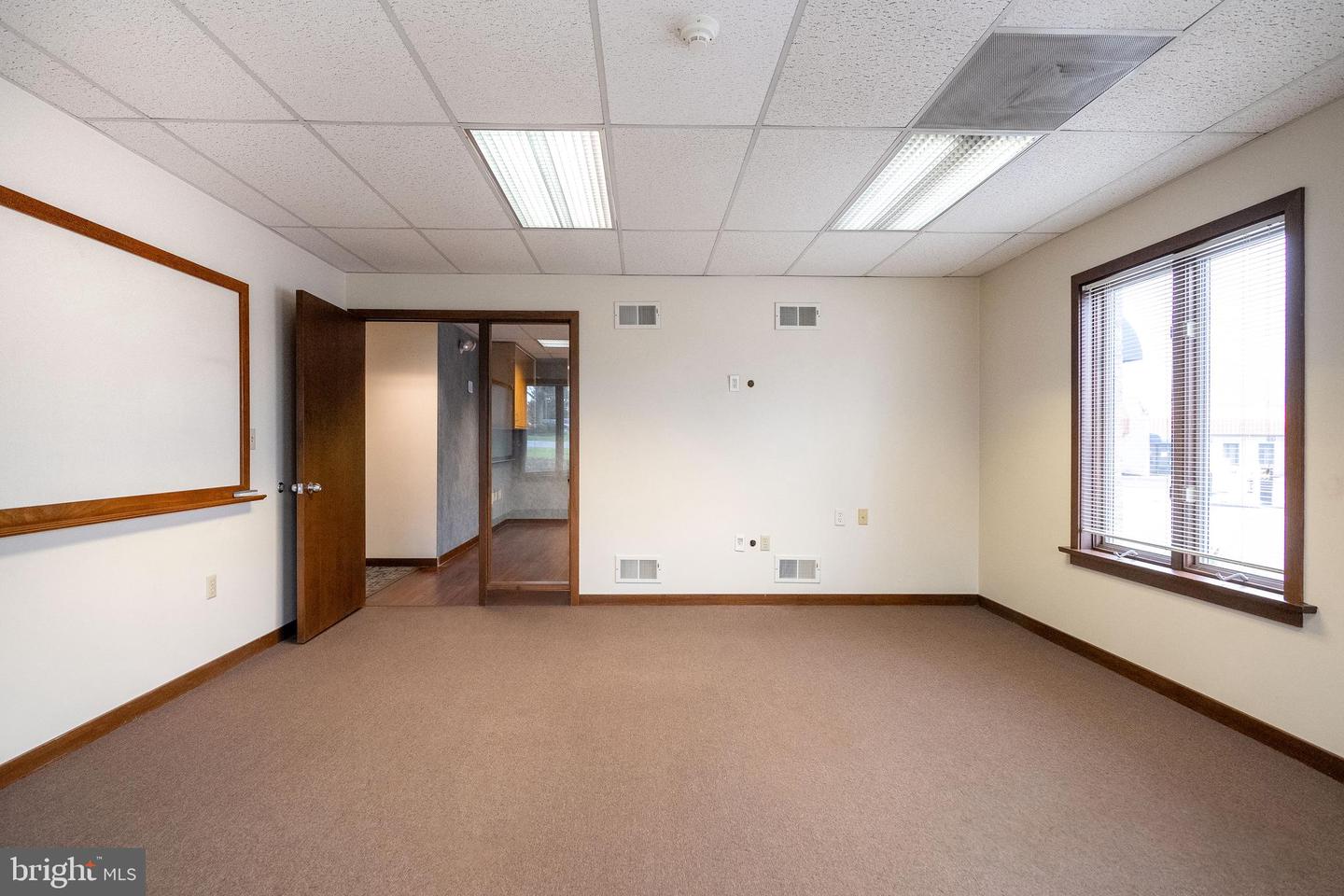 118 W Airport Rd Property Photo 33
