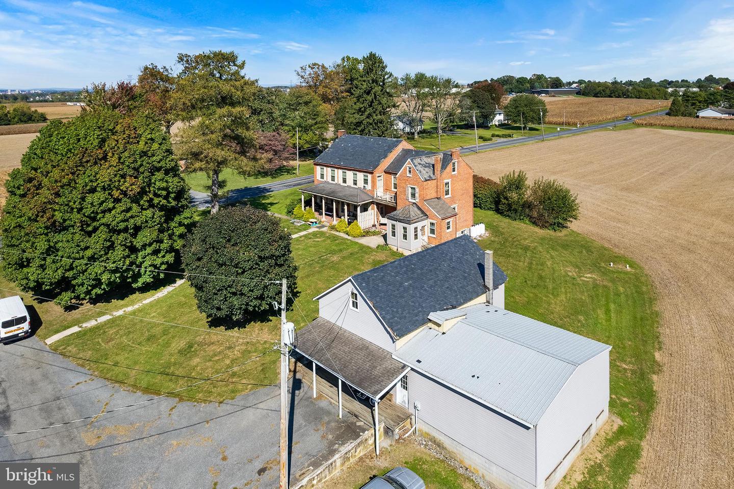 133 Sprecher Rd Property Photo 4