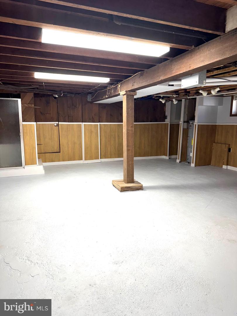 102 Roselawn Ave Property Photo 18