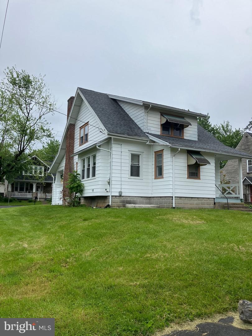 102 Roselawn Ave Property Photo 24