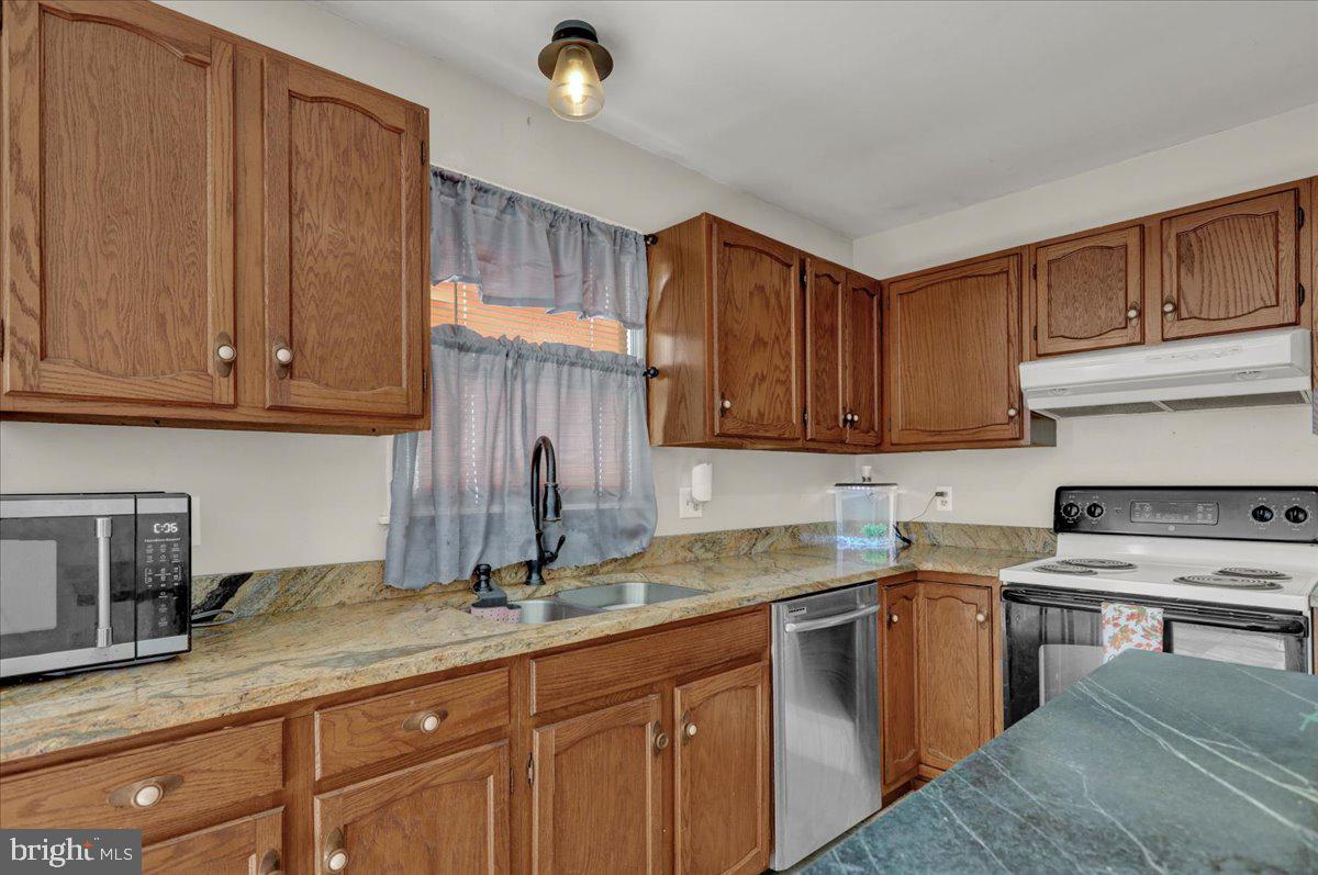 38 Den Mar Dr Property Photo 11