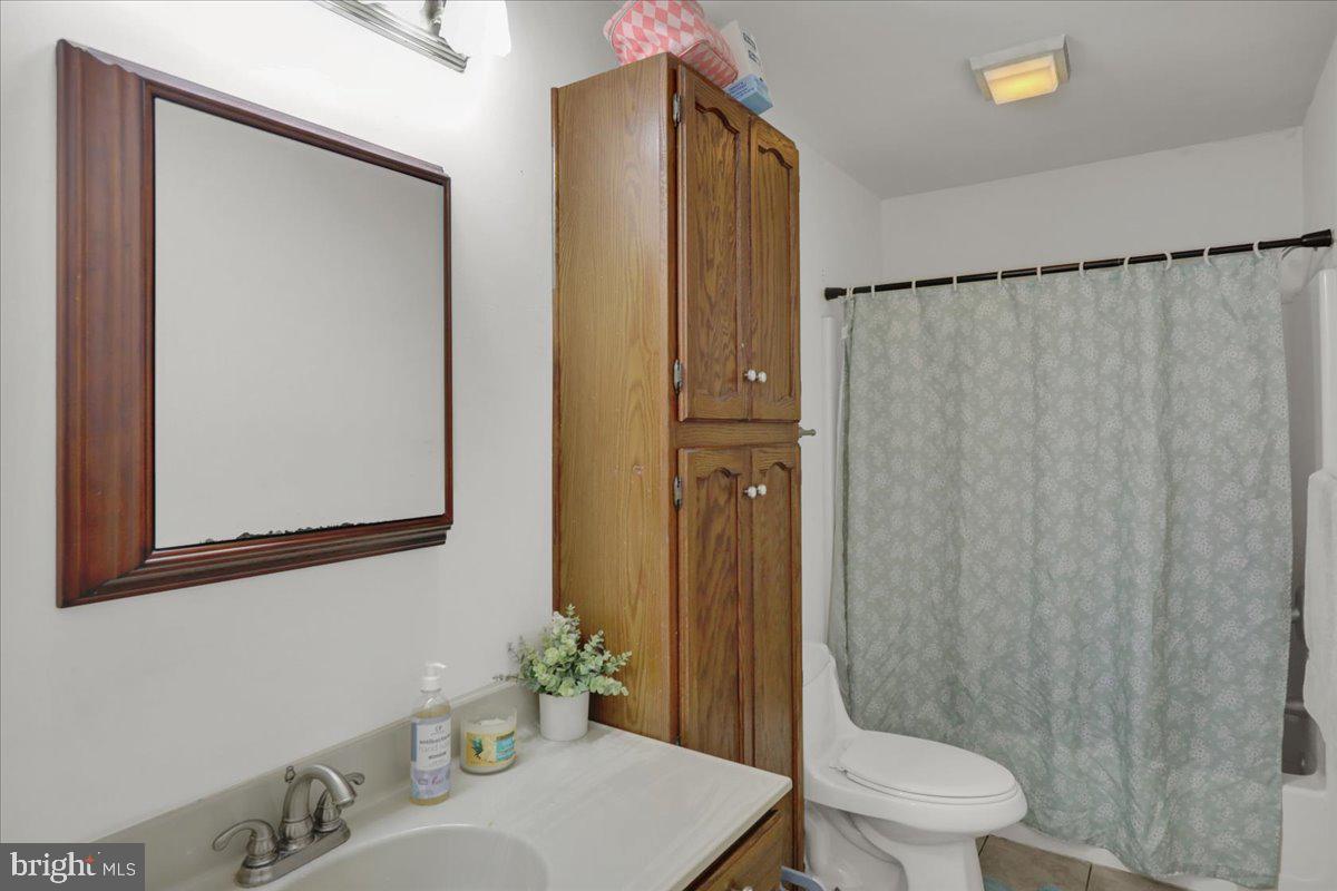 38 Den Mar Dr Property Photo 13