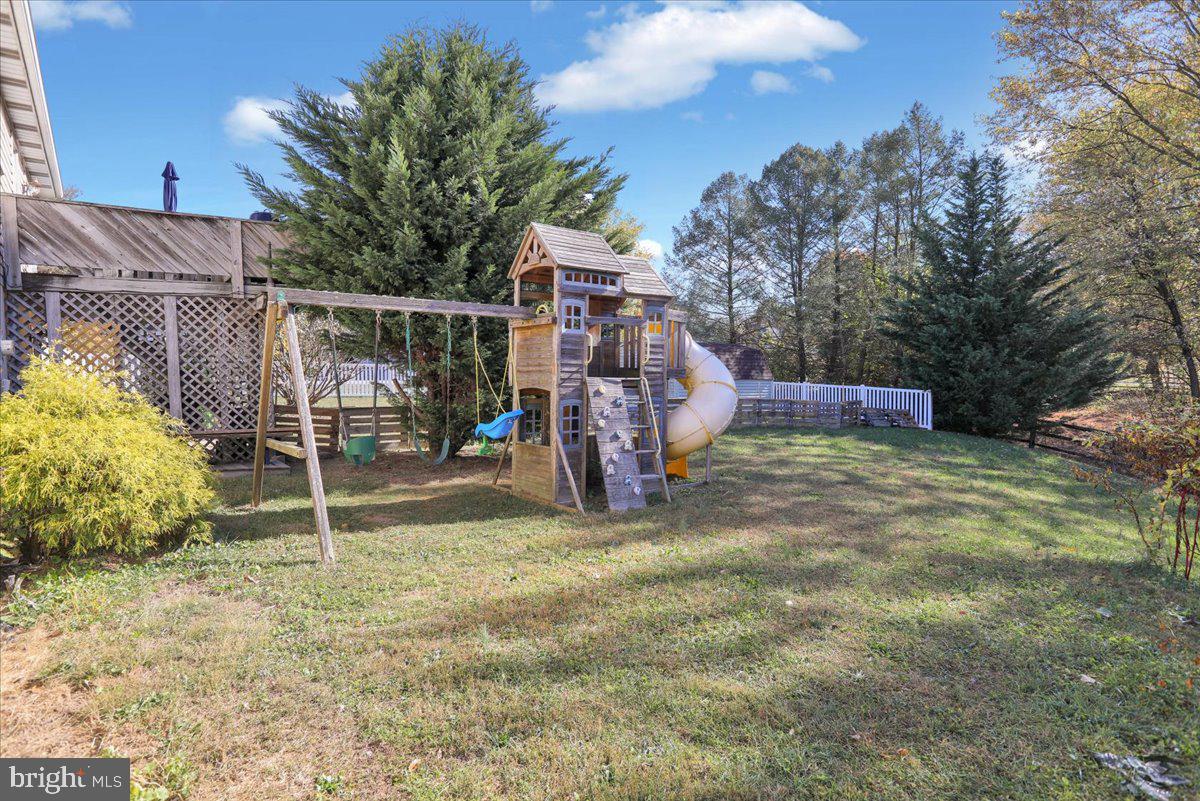 38 Den Mar Dr Property Photo 31