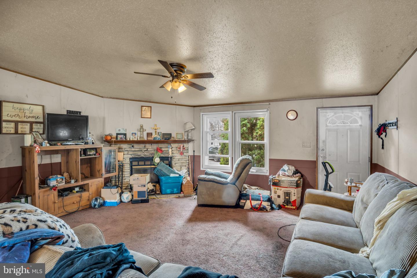 10 Dusk St #2b Property Photo 3