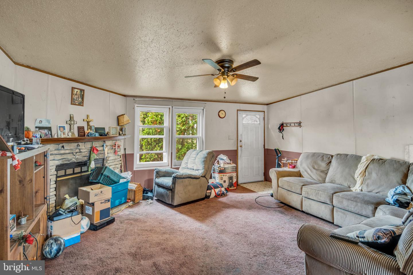 10 Dusk St #2b Property Photo 4