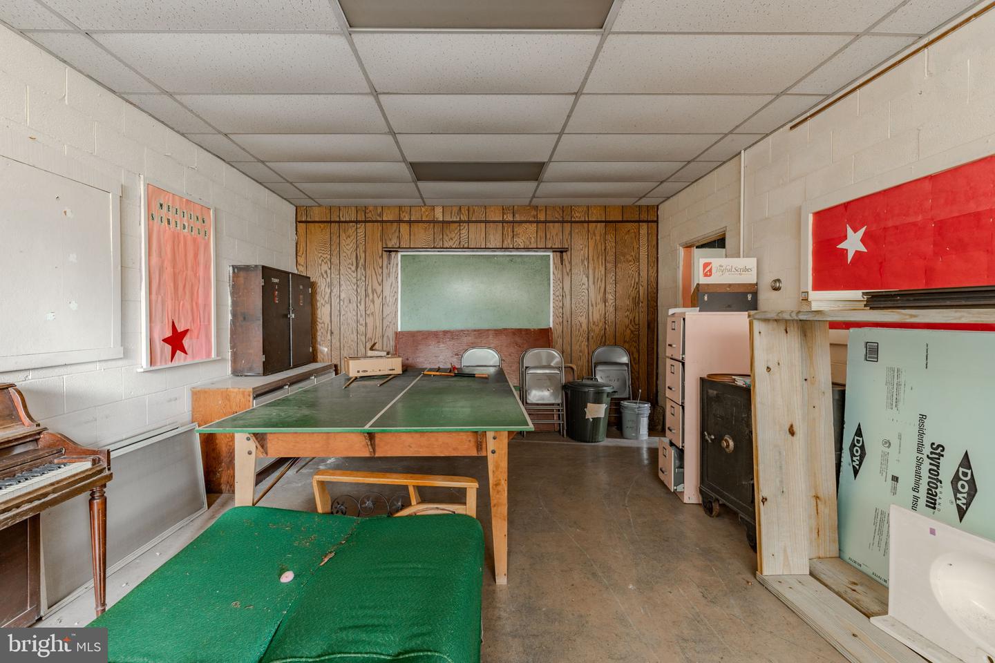 1242 Newport Rd Property Photo 28