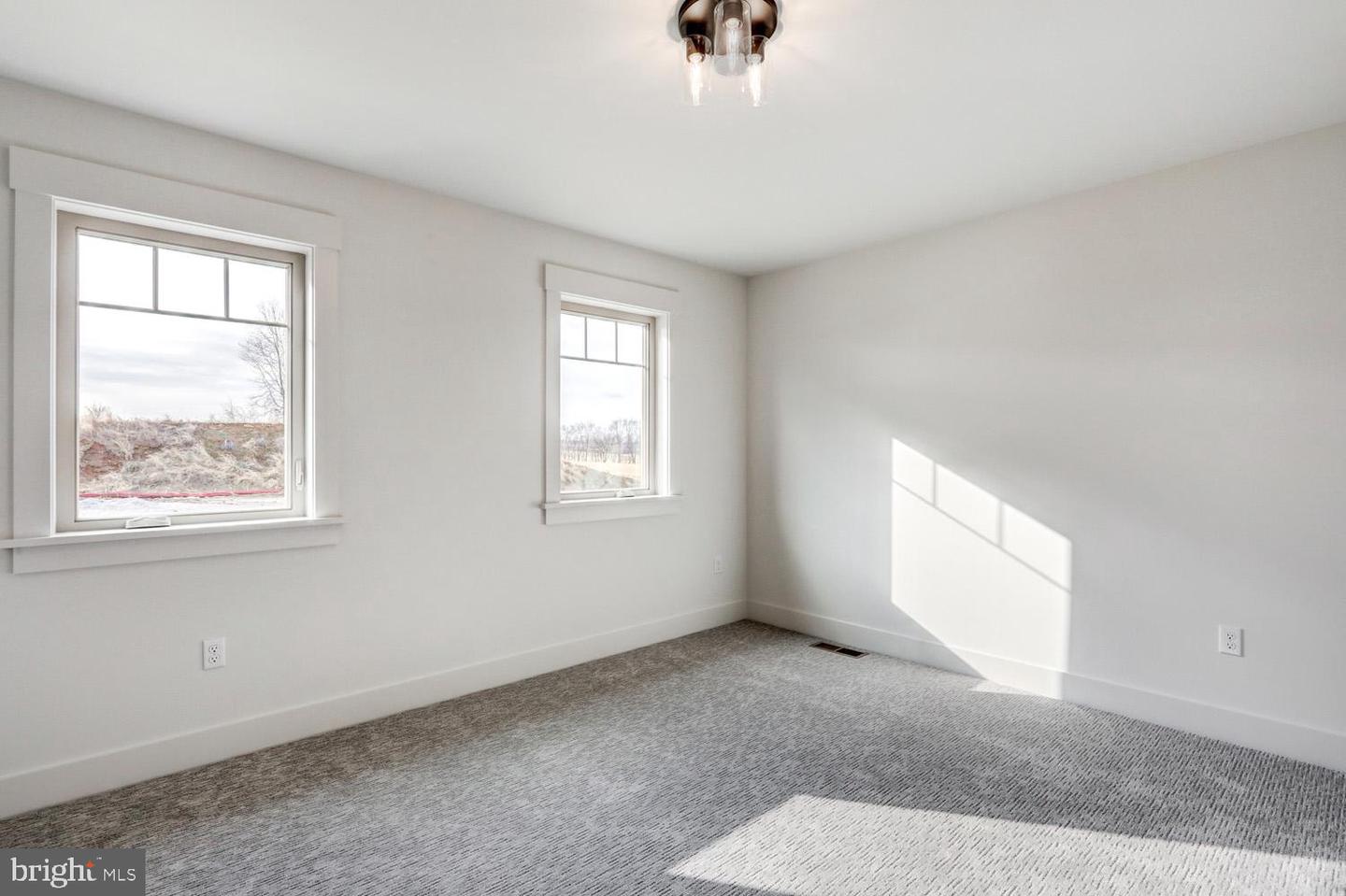 205 Parkside Pl Property Photo 49