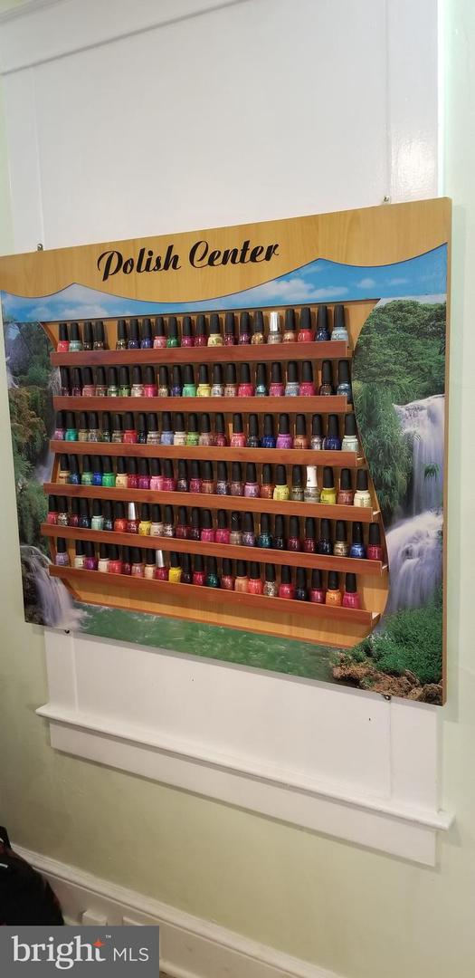 Nail Salon Property Photo 4
