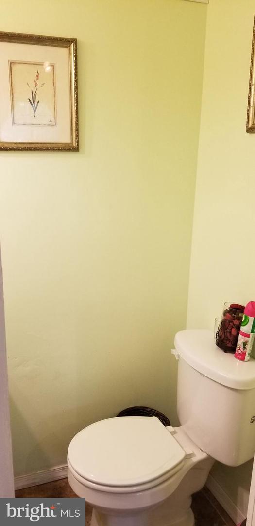 Nail Salon Property Photo 20