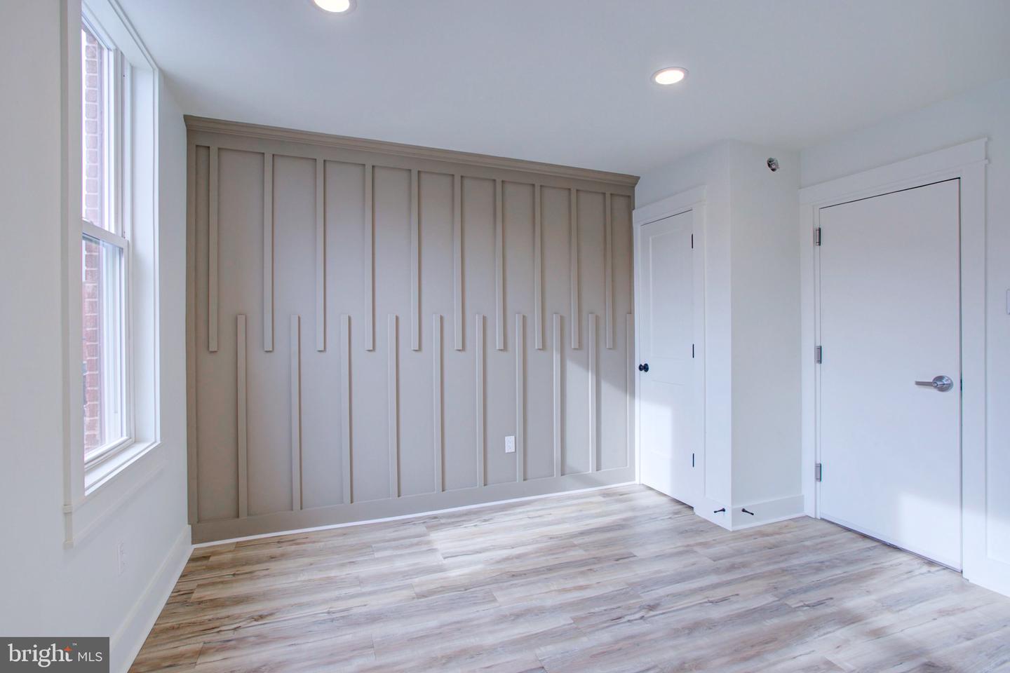 11 Apartments Near Lgh (3 Properties) Property Photo 23