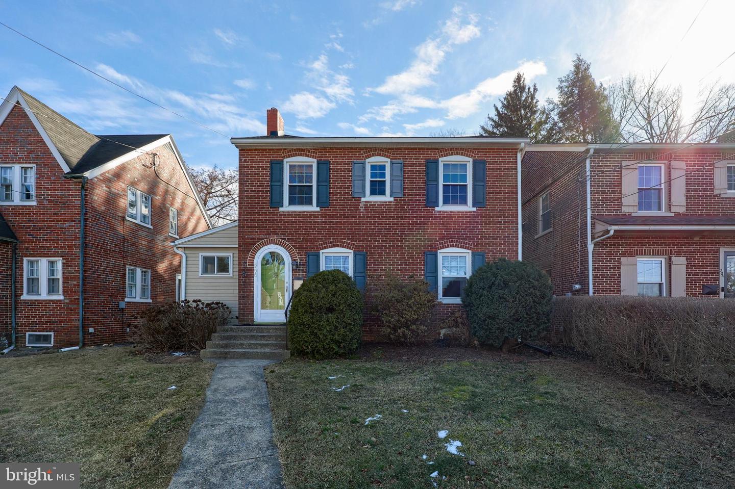 206 Princess Ave Property Photo
