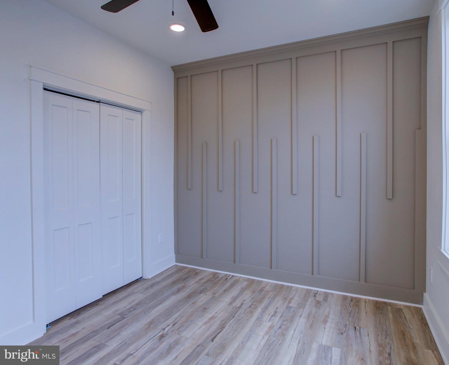 11 E Walnut St Property Photo 55