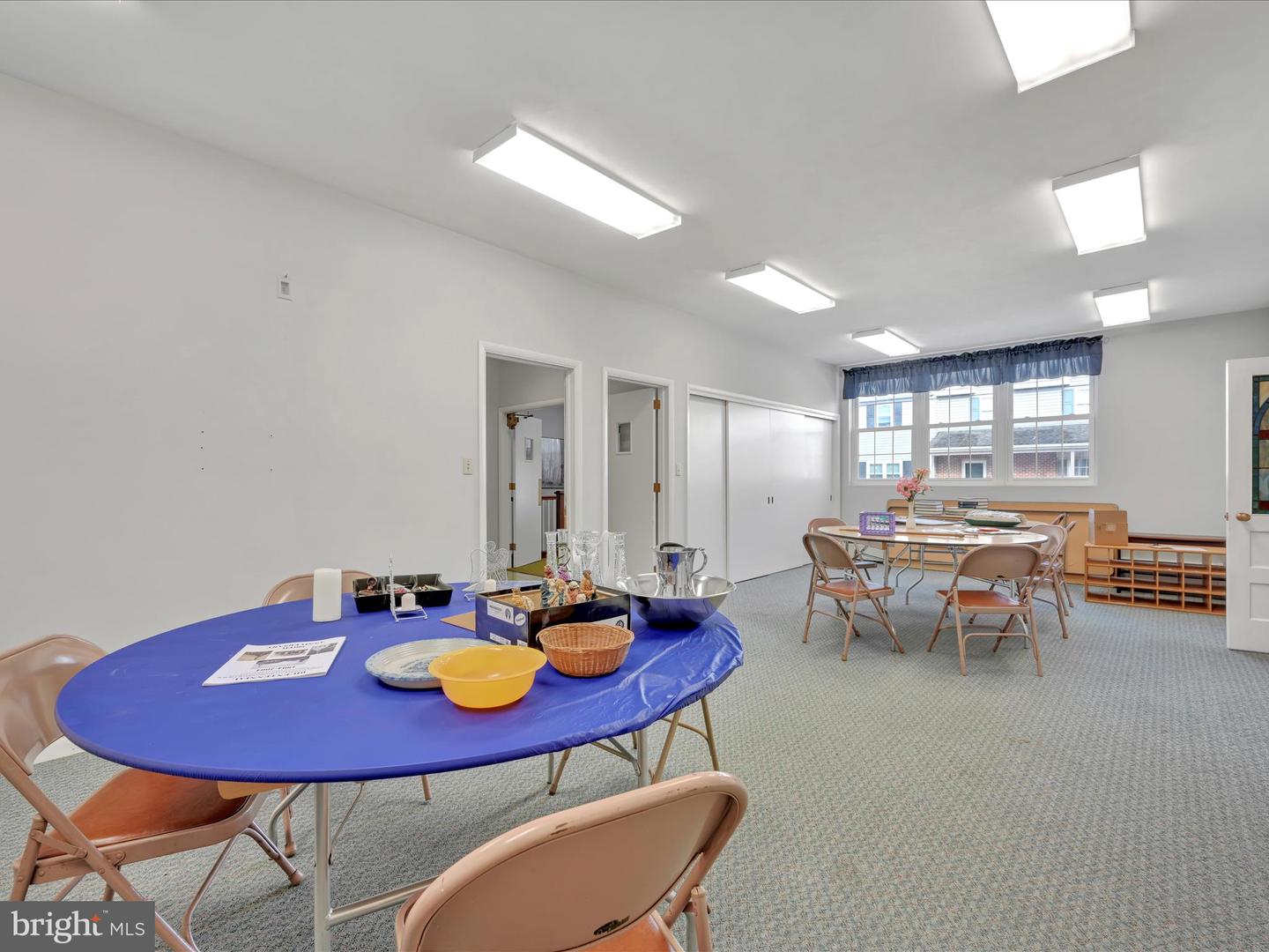 100 New Haven St Property Photo 11