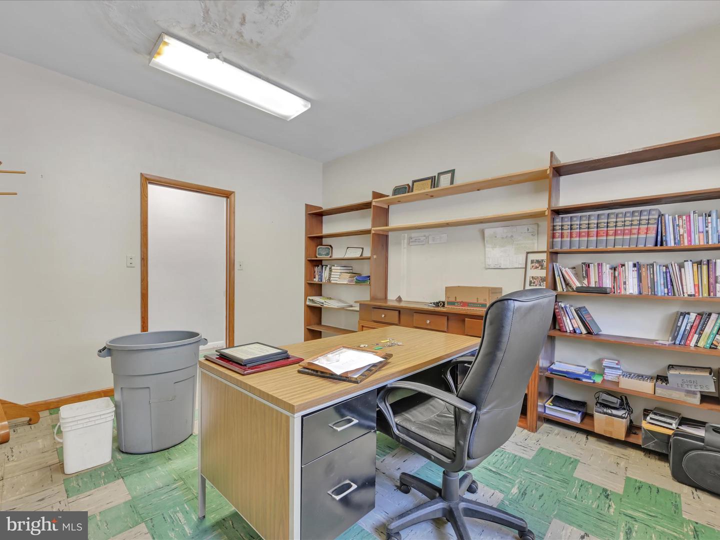100 New Haven St Property Photo 22