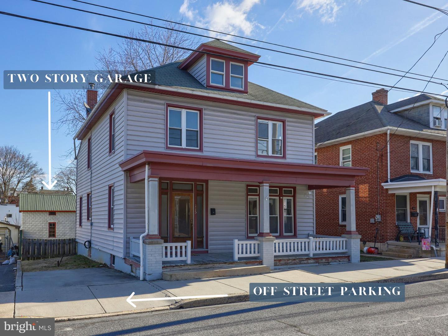 115 W Fulton St Property Photo