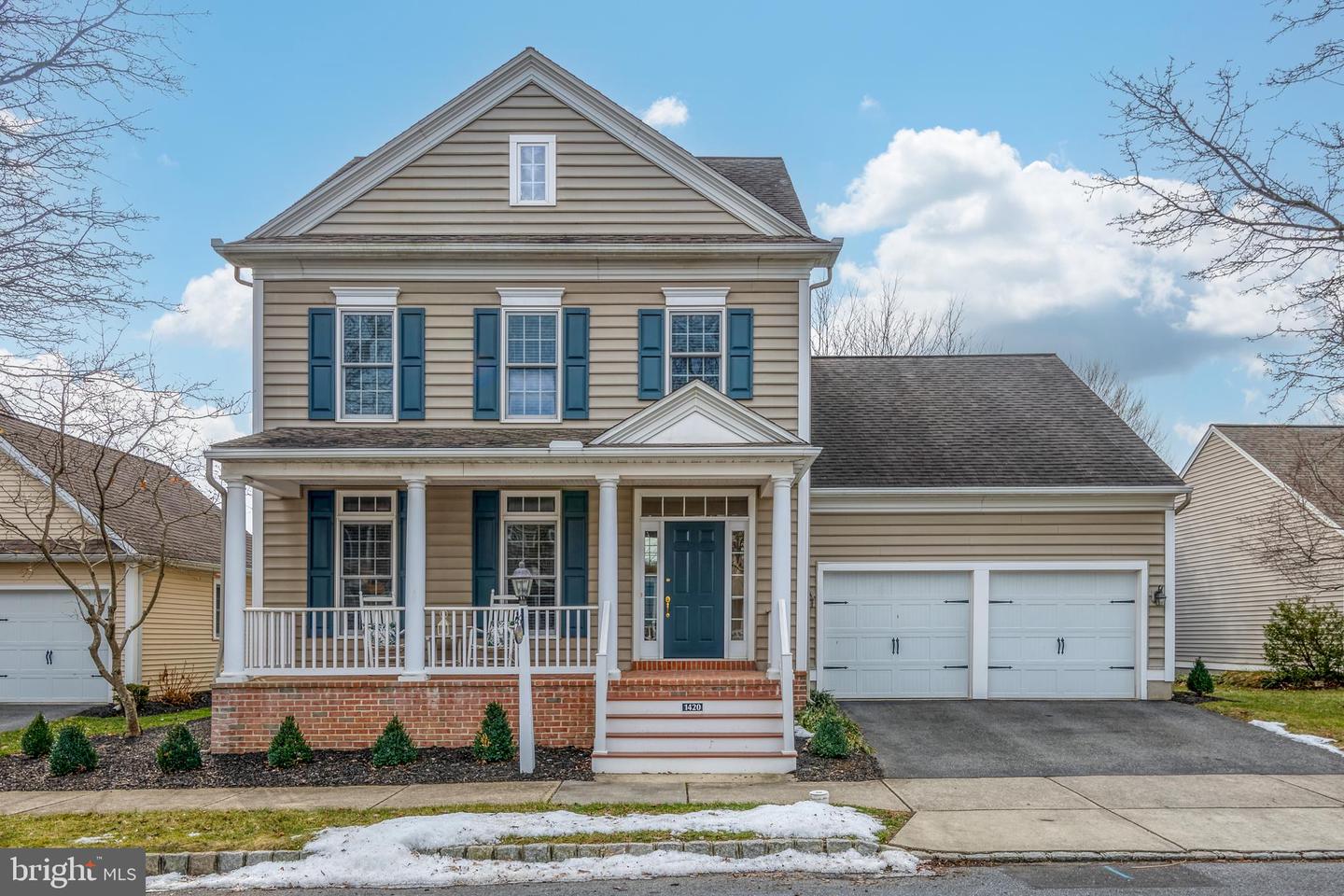 1420 Amberly St Property Photo