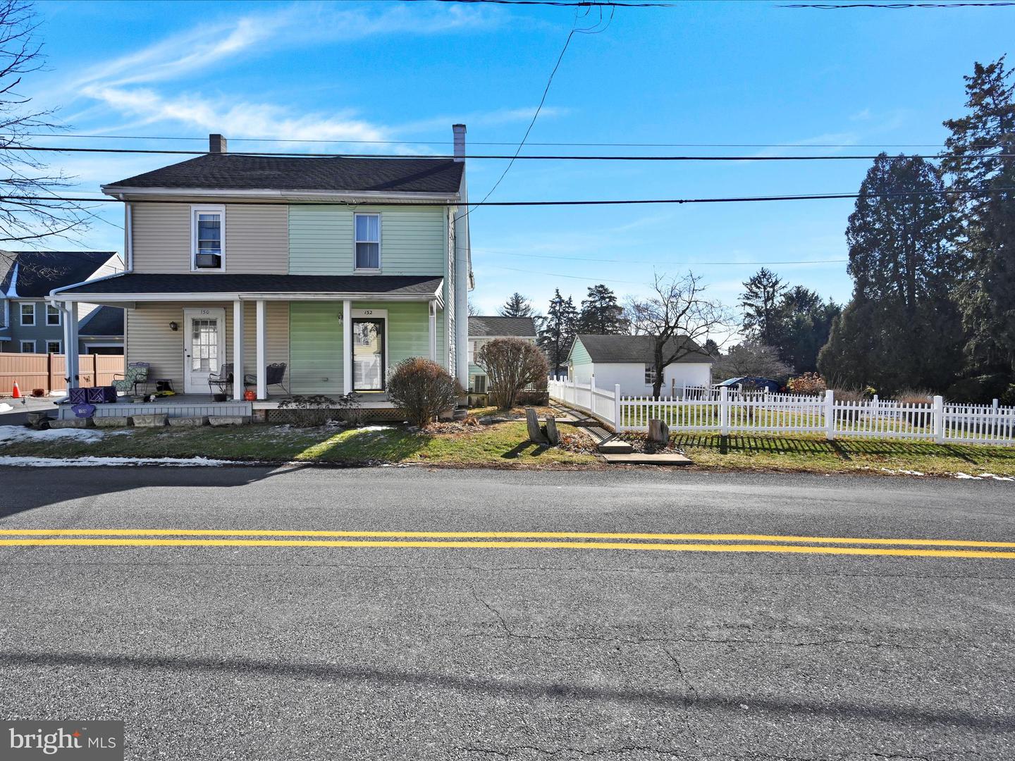 17550 Real Estate Listings Main Image
