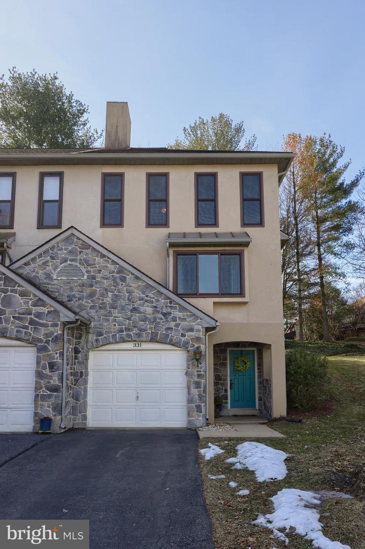 331 Windgate Ct Property Photo