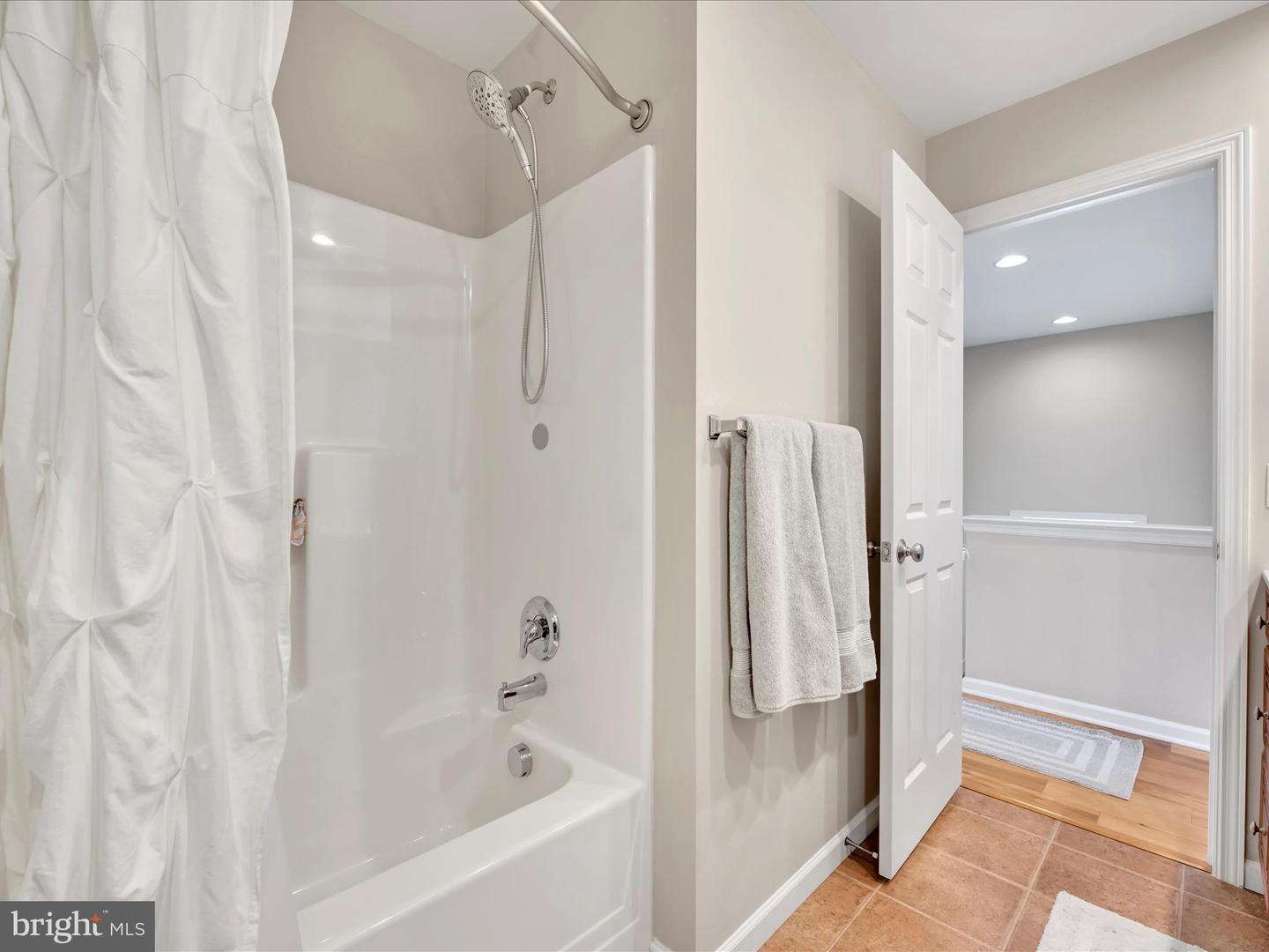 206 Alden St Property Photo 19